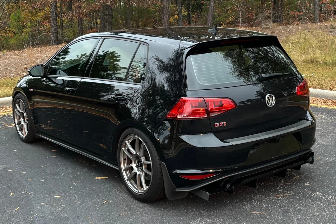 2016 Volkswagen GTI Mk7 - Image 4 of 31