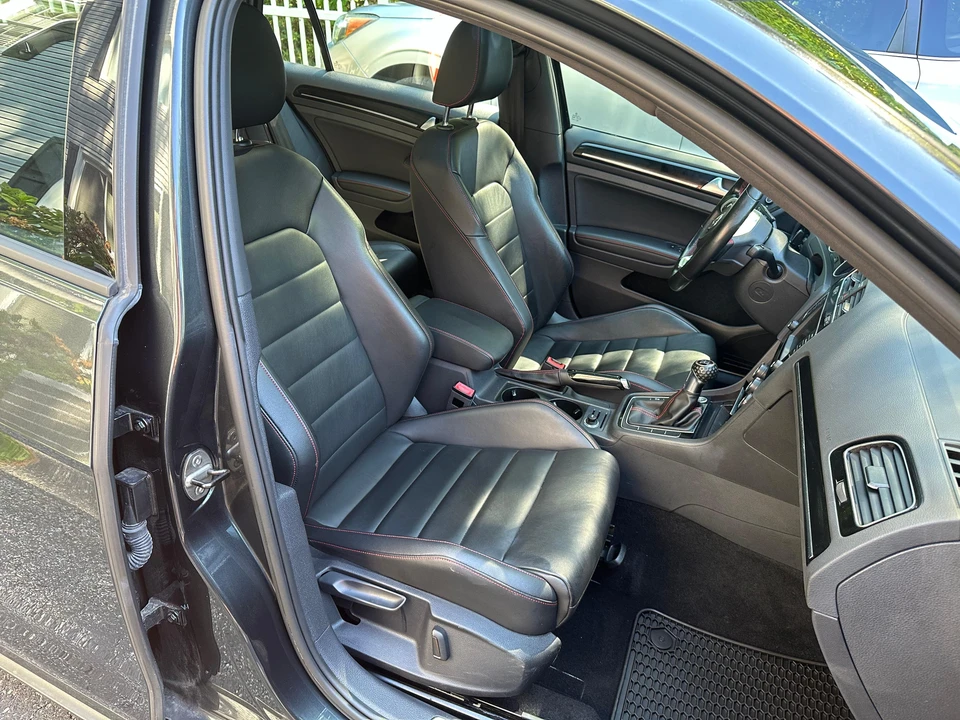 2016 Volkswagen GTI Mk7 - Image 29 of 31