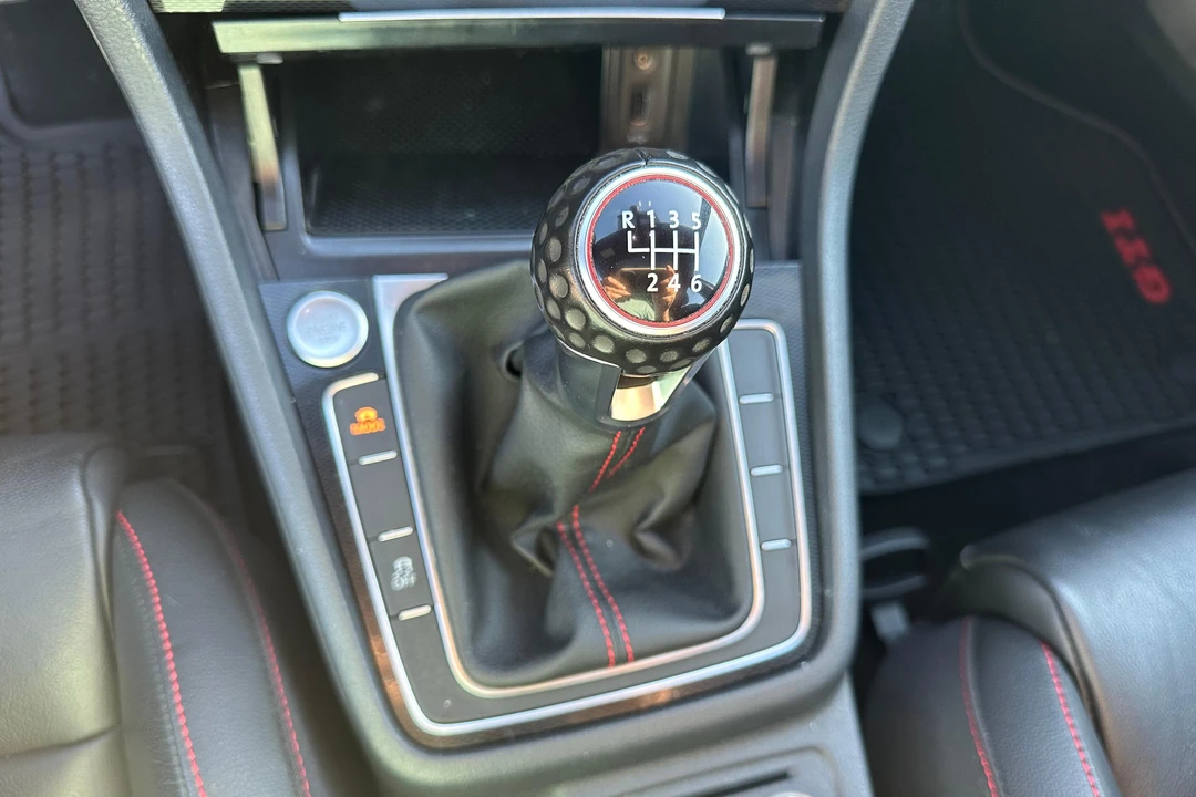 2016 Volkswagen GTI Mk7 - Image 23 of 31