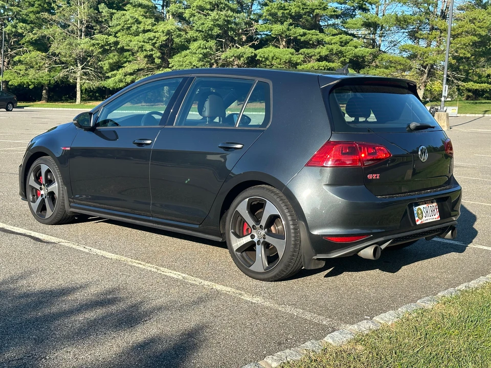 2016 Volkswagen GTI Mk7 - Image 10 of 31
