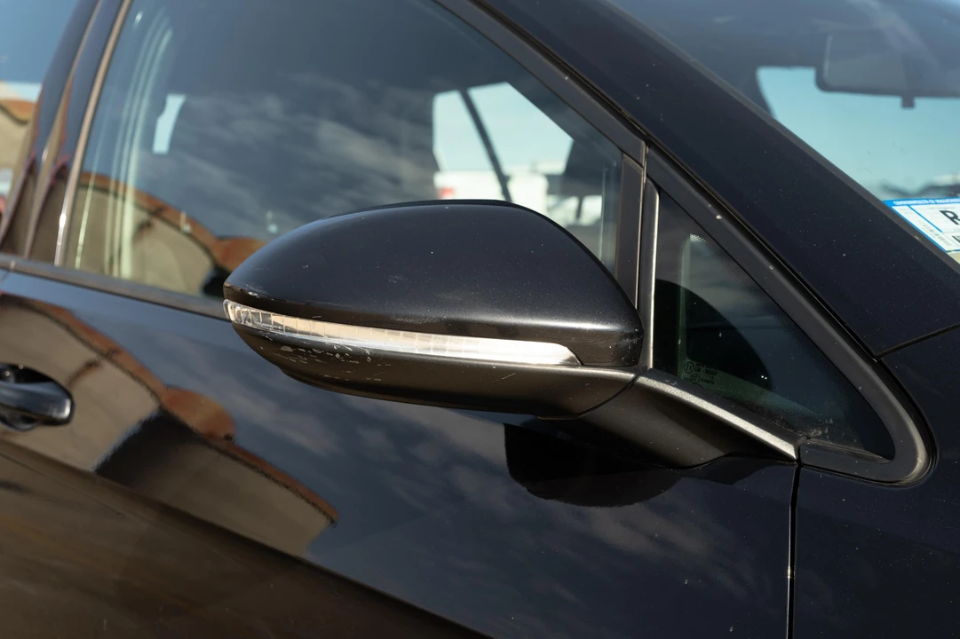 2016 Volkswagen GTI Mk7 - Image 27 of 31
