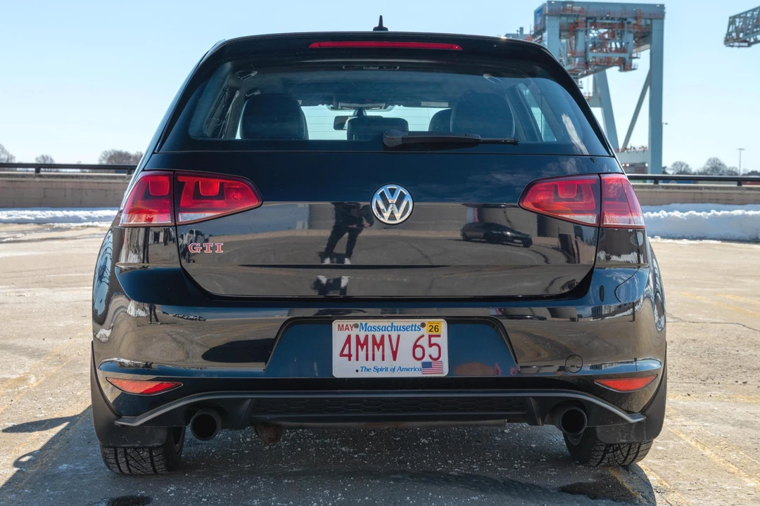 2016 Volkswagen GTI Mk7 - Image 5 of 31