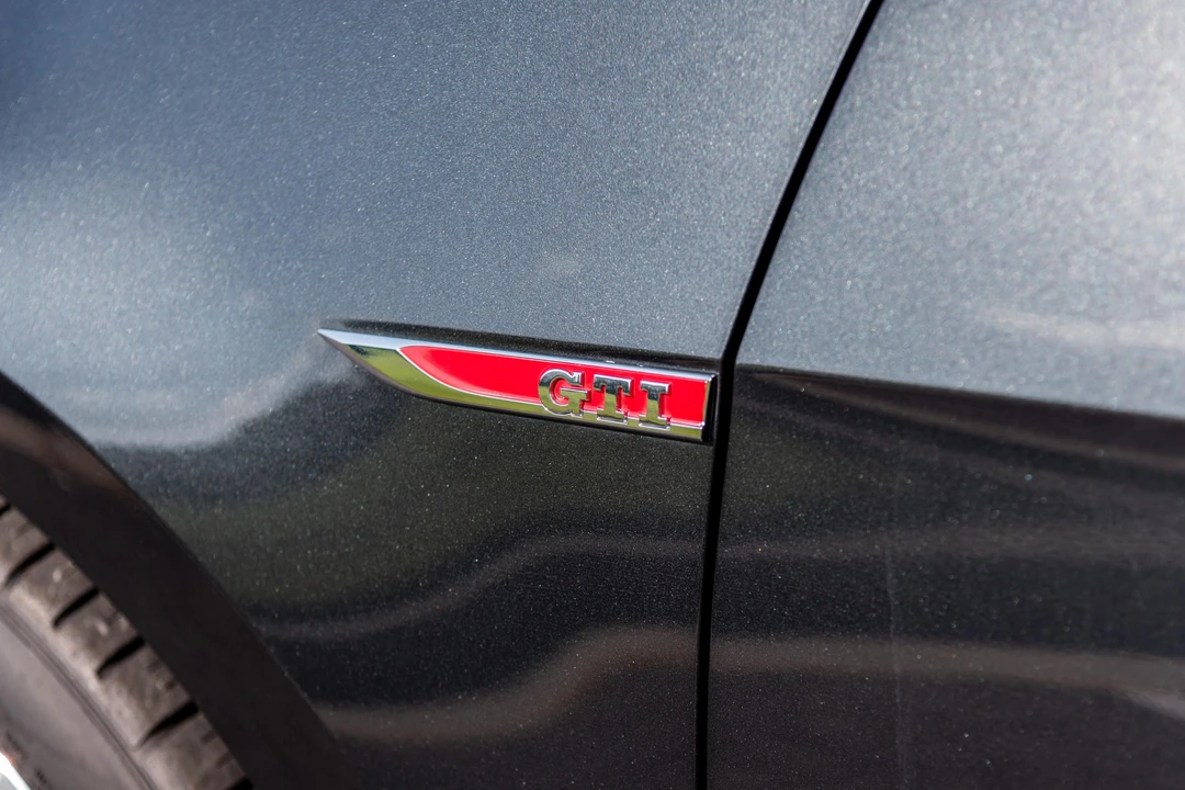 2016 Volkswagen GTI Mk7 - Image 19 of 31