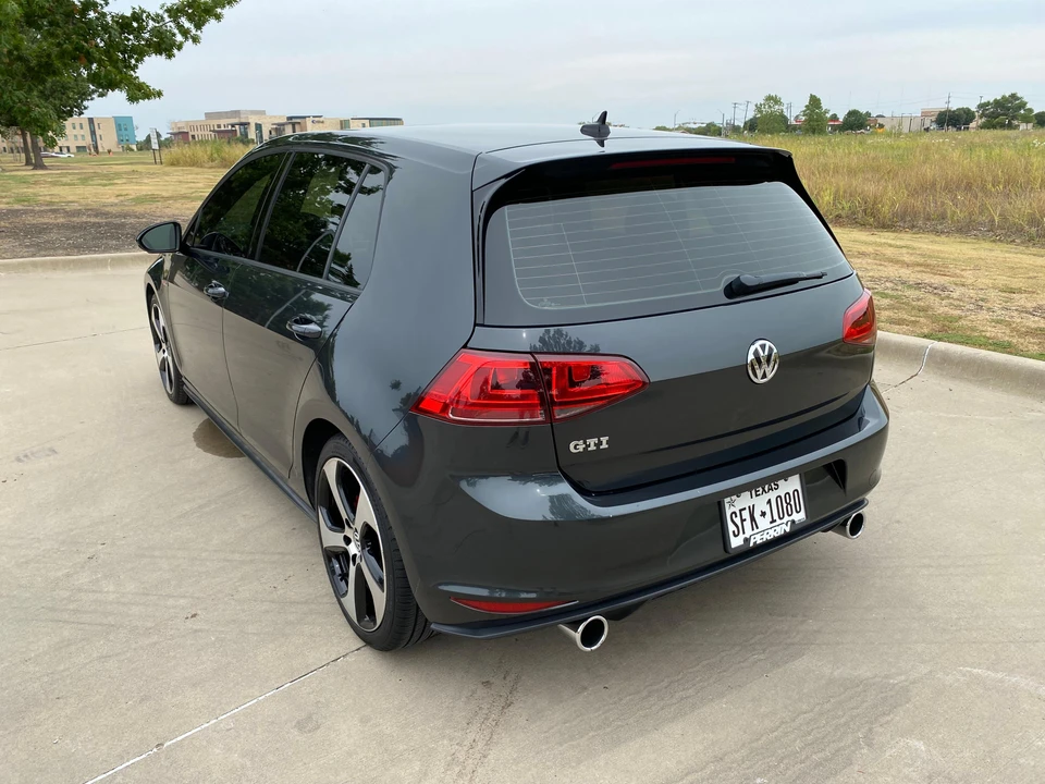 2016 Volkswagen GTI Mk7 - Image 12 of 31