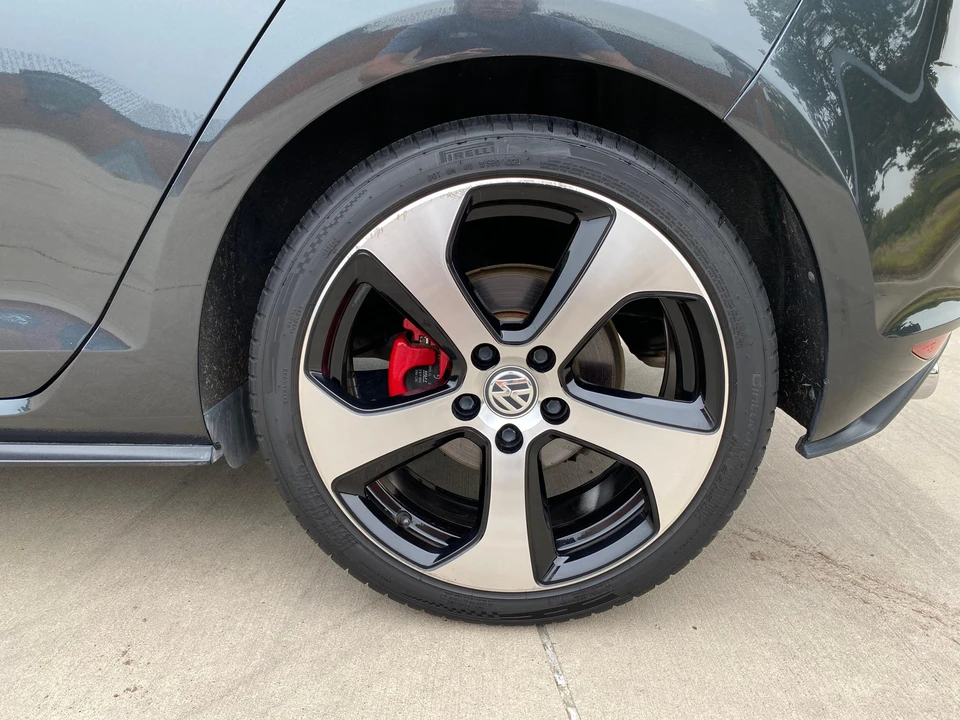2016 Volkswagen GTI Mk7 - Image 30 of 31