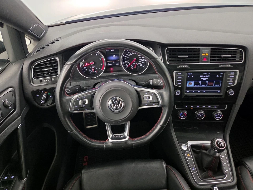2016 Volkswagen GTI Mk7 - Image 11 of 27