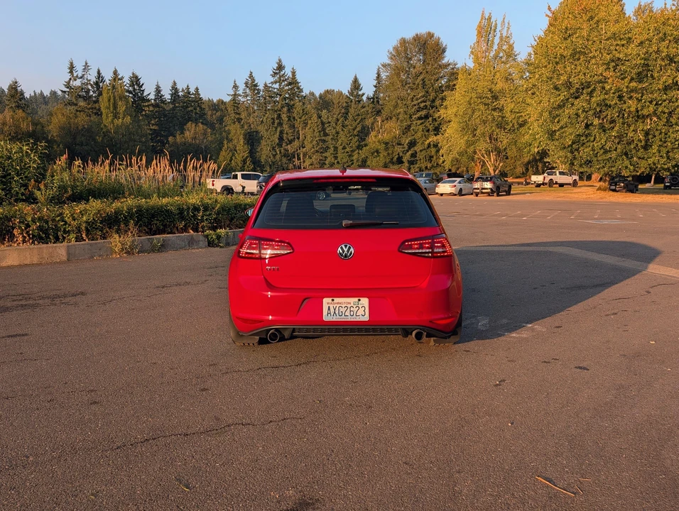 2016 Volkswagen GTI Mk7 - Image 11 of 31