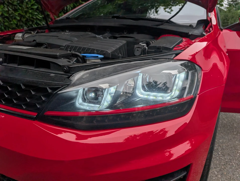 2016 Volkswagen GTI Mk7 - Image 22 of 31