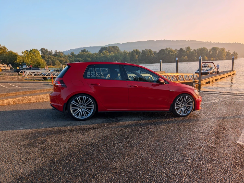 2016 Volkswagen GTI Mk7 - Image 13 of 31