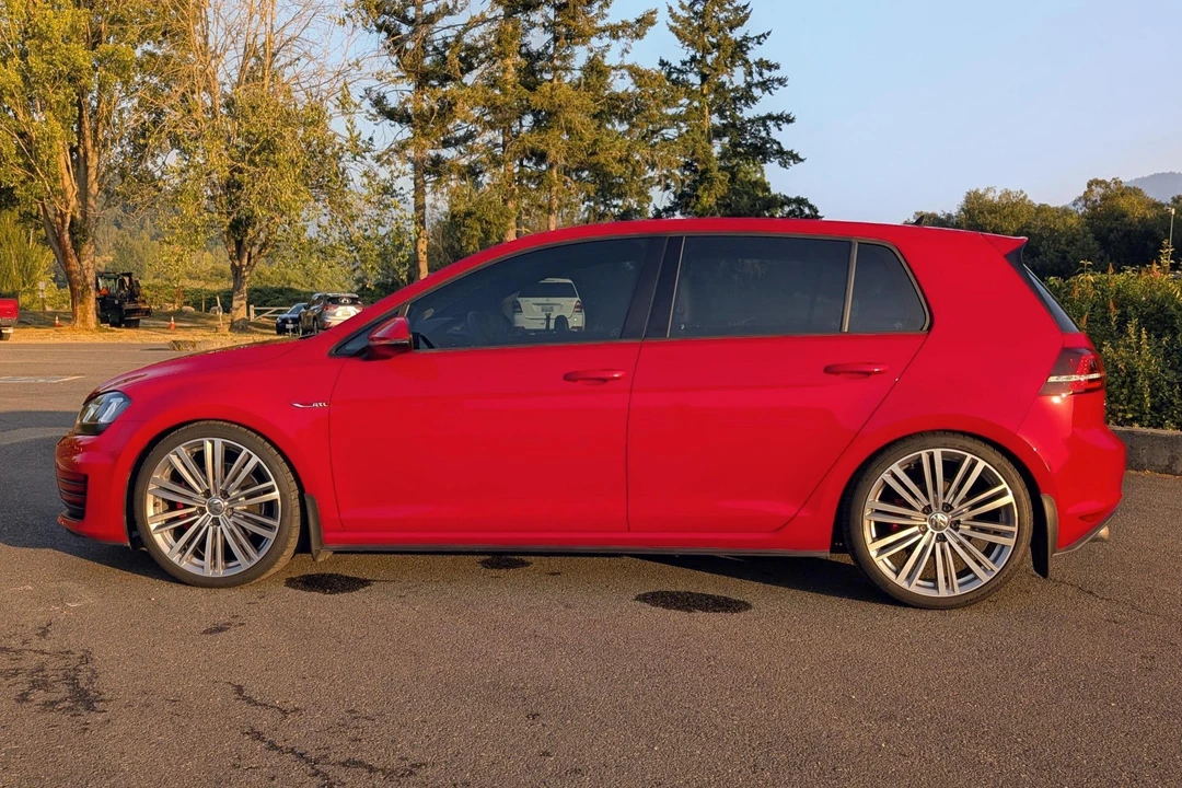 2016 Volkswagen GTI Mk7 - Image 3 of 31