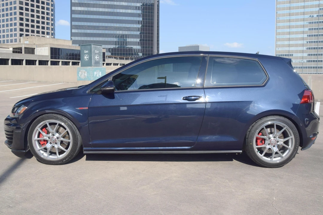 2016 Volkswagen GTI Mk7 - Image 3 of 31