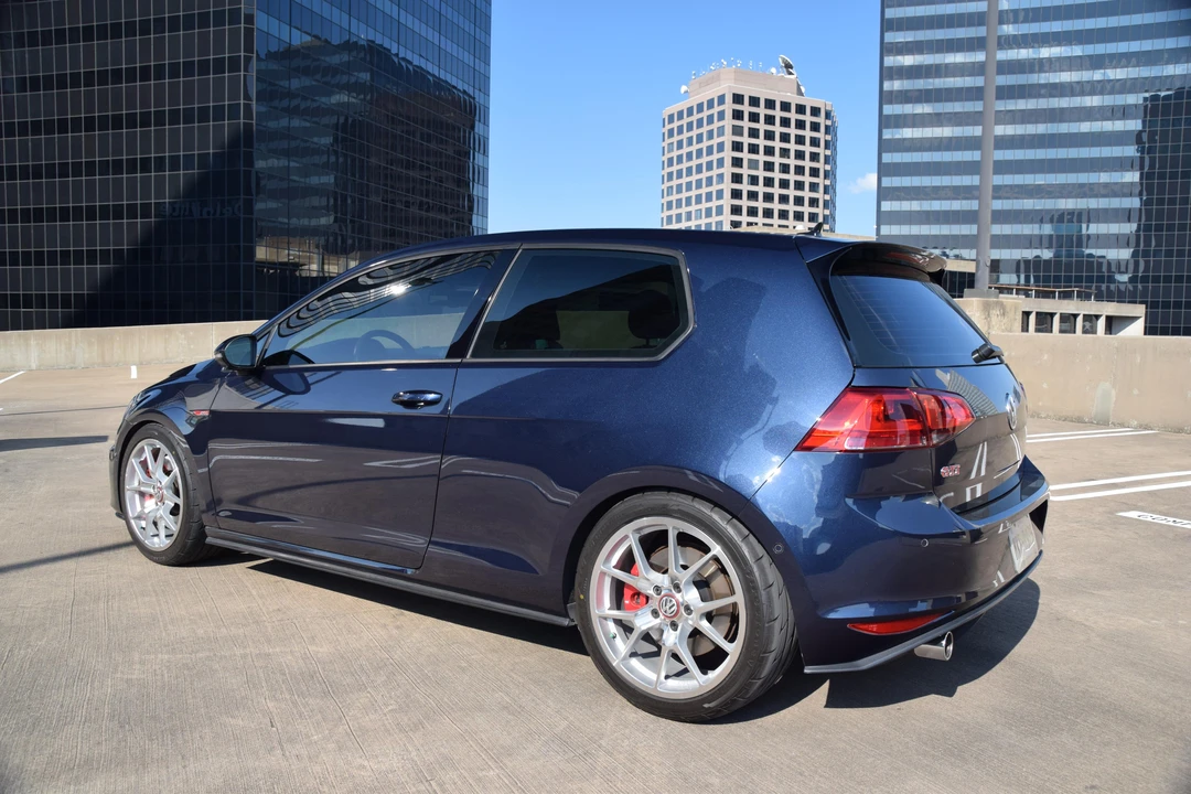 2016 Volkswagen GTI Mk7 - Image 17 of 31
