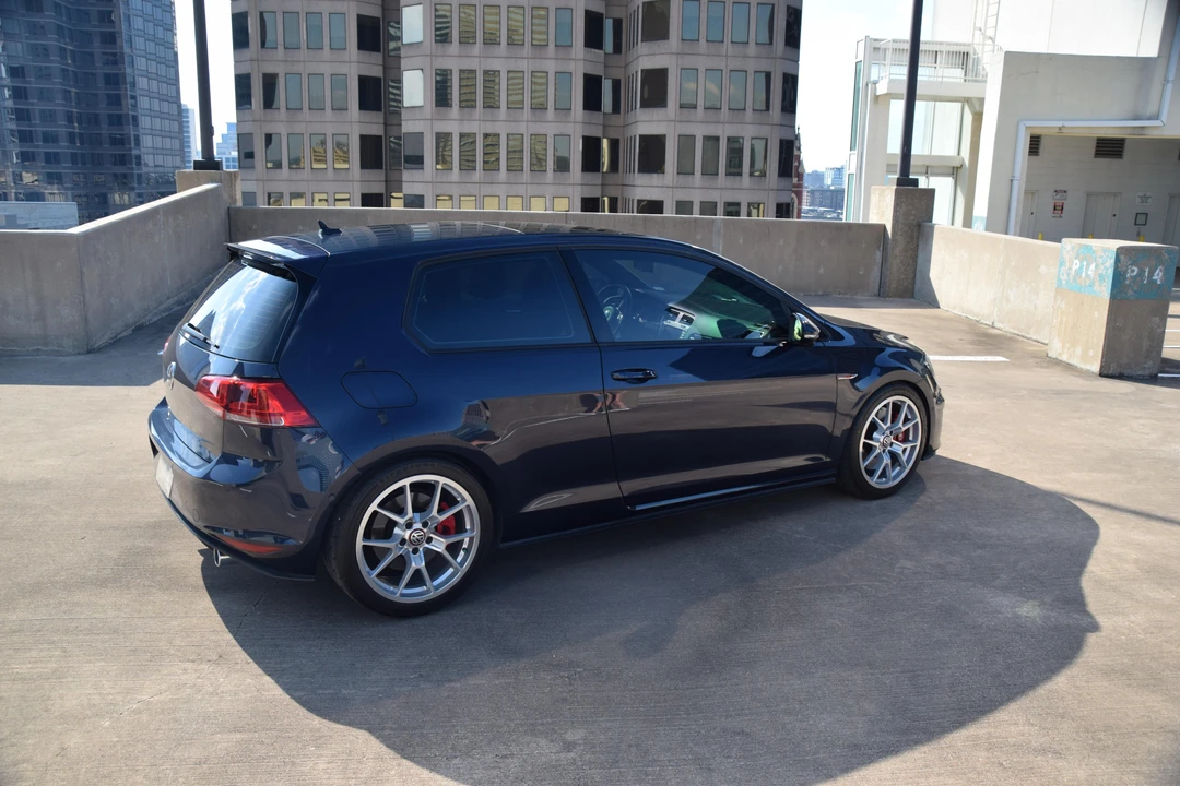 2016 Volkswagen GTI Mk7 - Image 25 of 31
