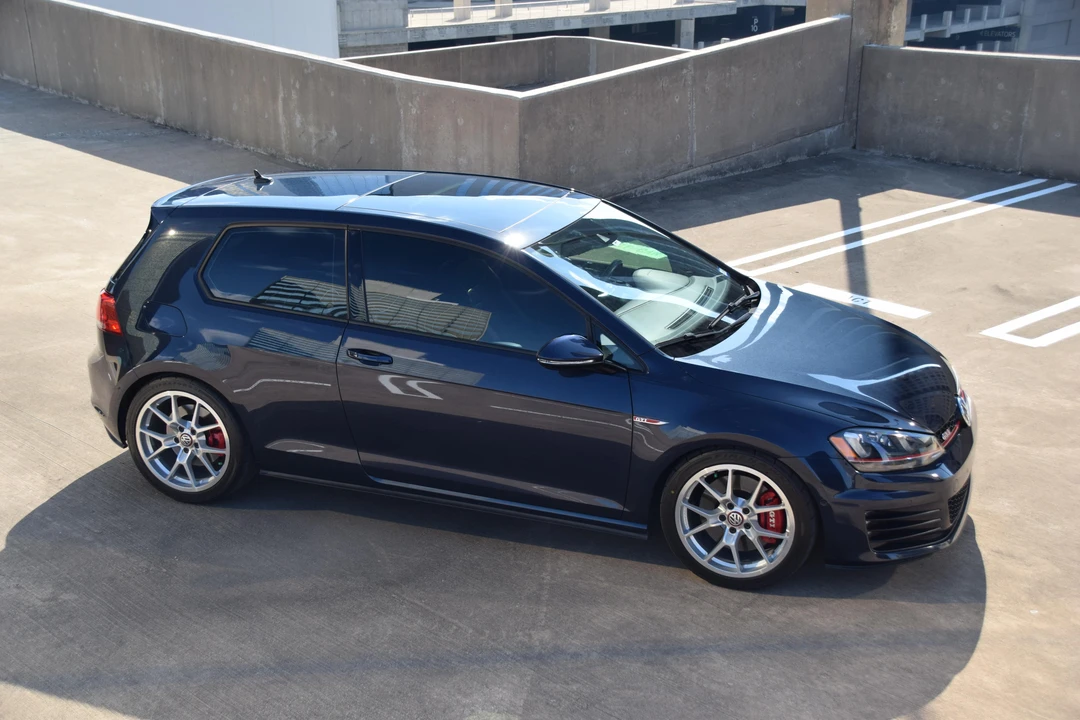 2016 Volkswagen GTI Mk7 - Image 29 of 31