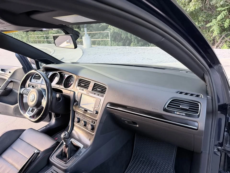 2016 Volkswagen GTI Mk7 - Image 12 of 17