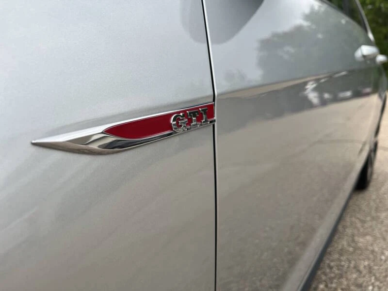 2016 Volkswagen GTI Mk7 - Image 11 of 31