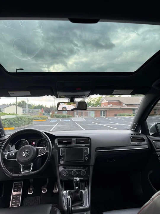 2016 Volkswagen GTI Mk7 - Image 10 of 20
