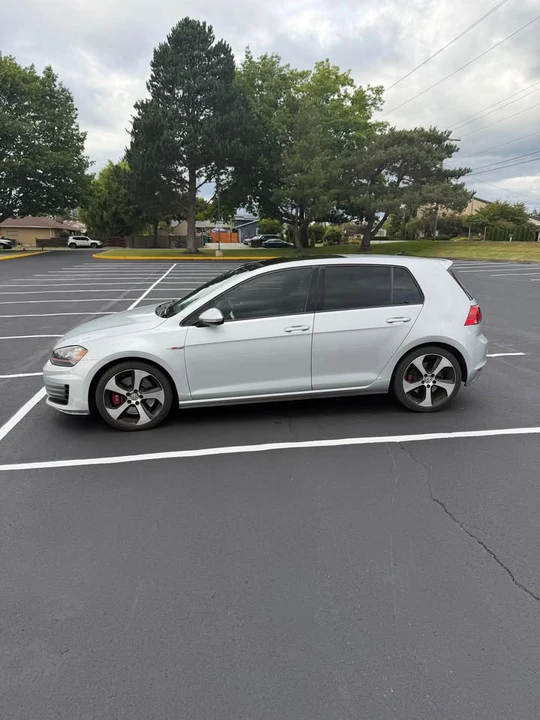 2016 Volkswagen GTI Mk7 - Image 2 of 20