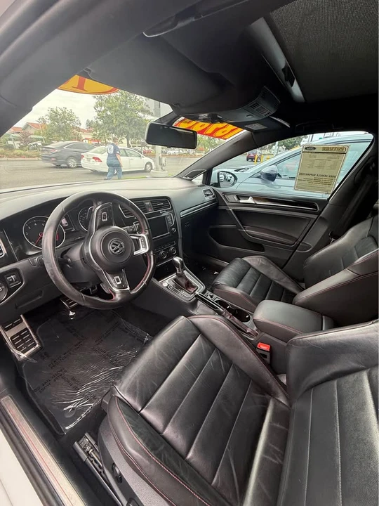 2016 Volkswagen GTI Mk7 - Image 6 of 8