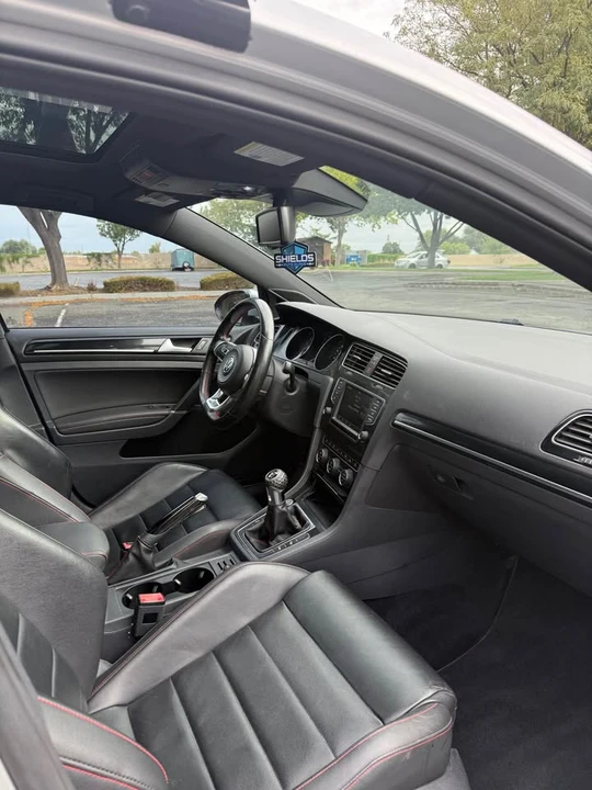 2016 Volkswagen GTI Mk7 - Image 11 of 13