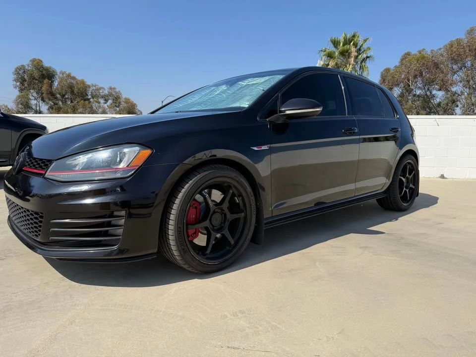 2016 Volkswagen GTI Mk7 - Image 2 of 10