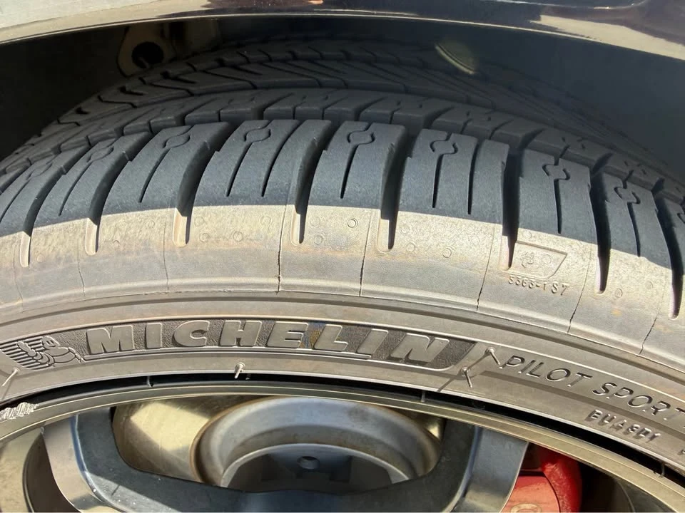 2016 Volkswagen GTI Mk7 - Image 9 of 10