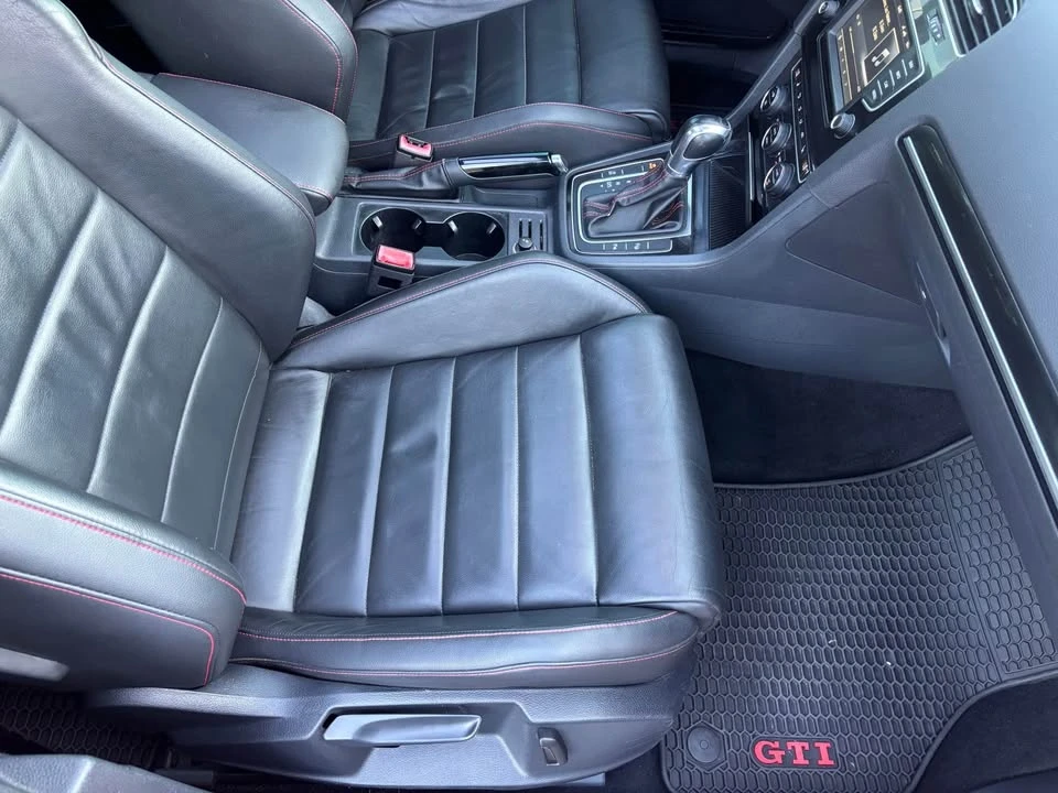 2016 Volkswagen GTI Mk7 - Image 11 of 20