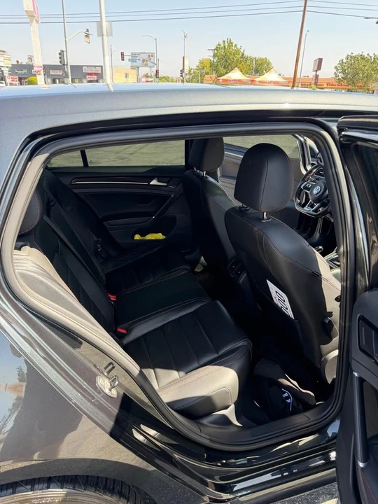 2016 Volkswagen GTI Mk7 - Image 11 of 16
