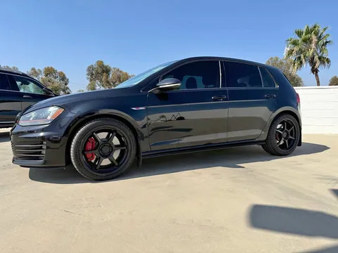 2016 Volkswagen Golf GTI Autobahn