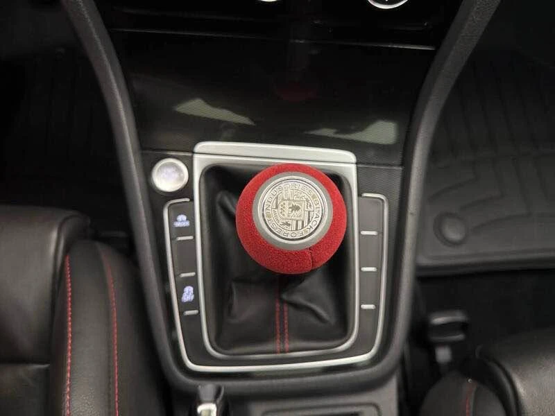 2016 Volkswagen GTI Mk7 - Image 8 of 10