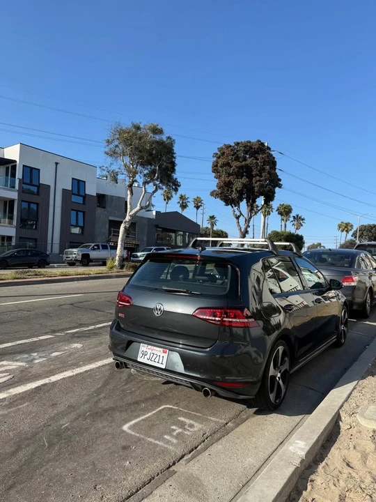 2016 Volkswagen GTI Mk7 - Image 6 of 11