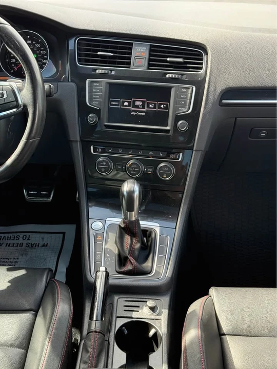 2016 Volkswagen GTI Mk7 - Image 15 of 17