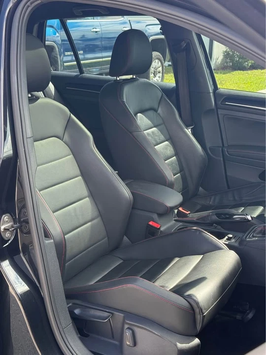 2016 Volkswagen GTI Mk7 - Image 9 of 17