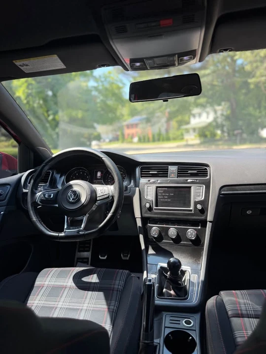 2016 Volkswagen GTI Mk7 - Image 7 of 11