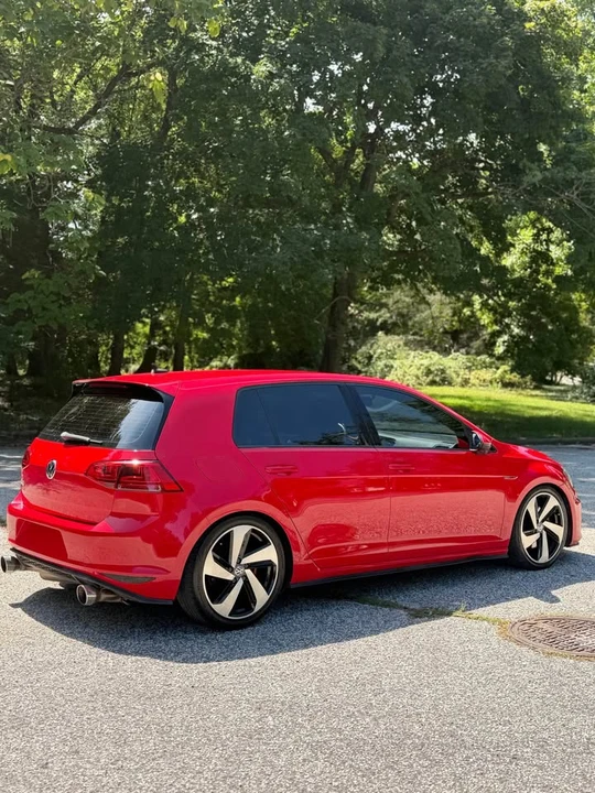 2016 Volkswagen GTI Mk7 - Image 4 of 11