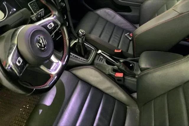 2016 Volkswagen GTI Mk7 - Image 8 of 12