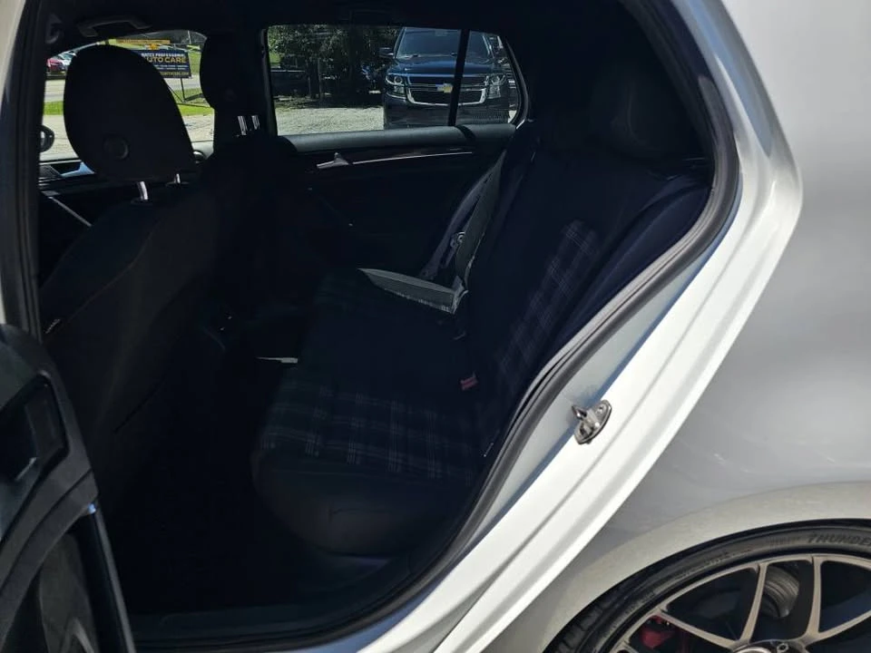 2016 Volkswagen GTI Mk7 - Image 10 of 20