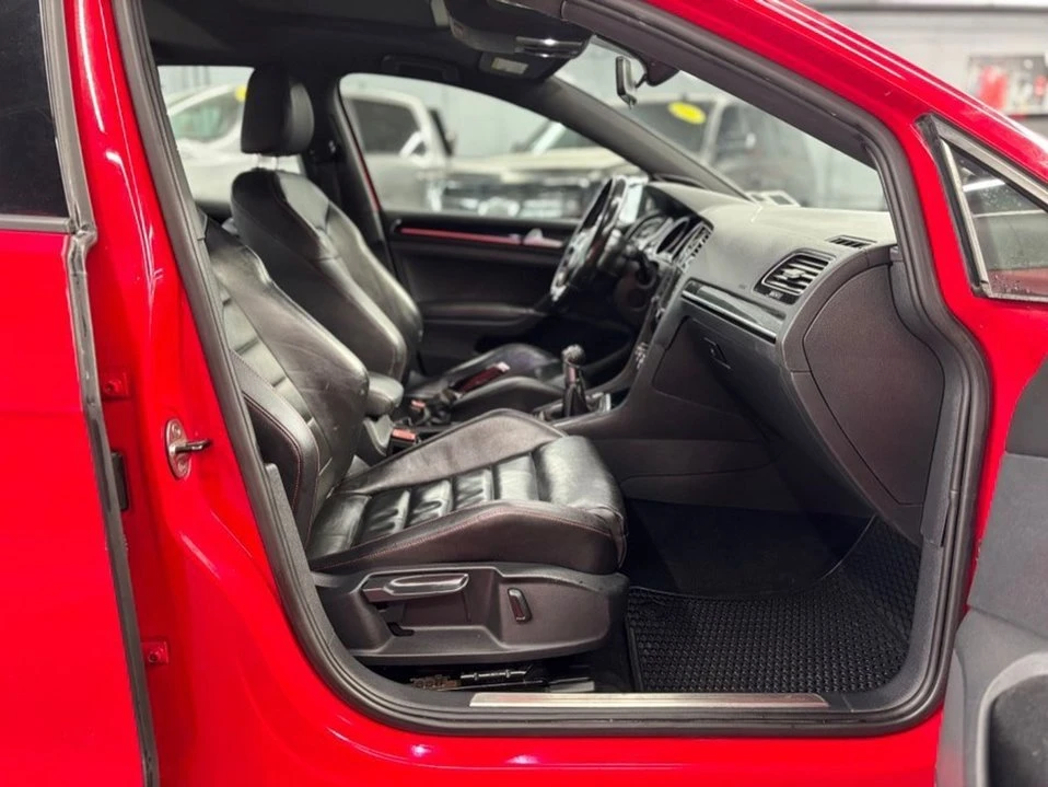 2016 Volkswagen GTI Mk7 - Image 13 of 20