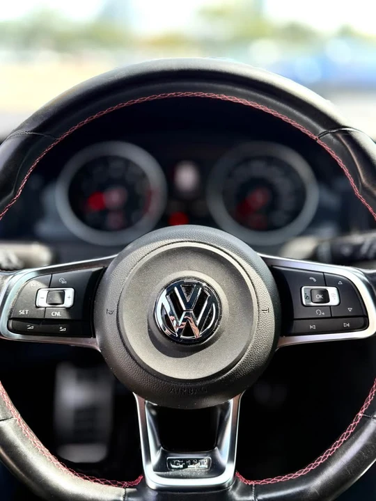 2016 Volkswagen GTI Mk7 - Image 7 of 11