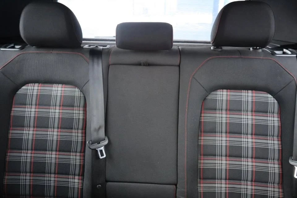 2016 Volkswagen GTI Mk7 - Image 18 of 19