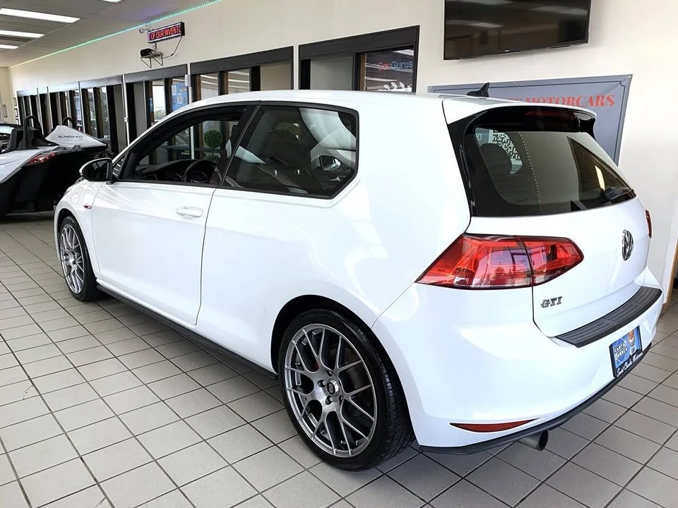 2016 Volkswagen GTI Mk7 - Image 8 of 17
