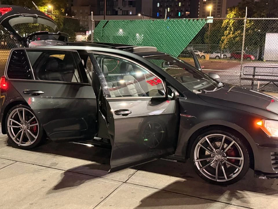 2016 Volkswagen GTI Mk7 - Image 5 of 11