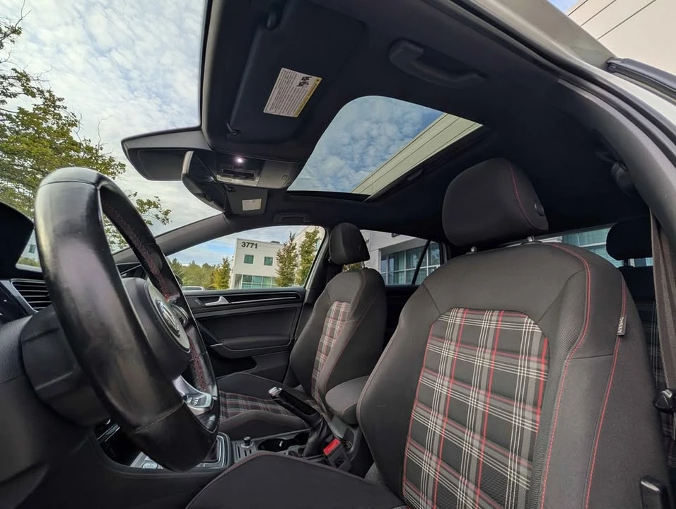 2016 Volkswagen GTI Mk7 - Image 14 of 18