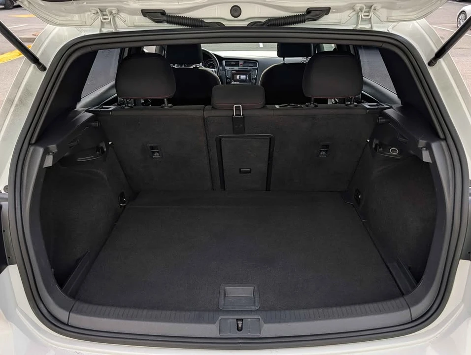 2016 Volkswagen GTI Mk7 - Image 10 of 18