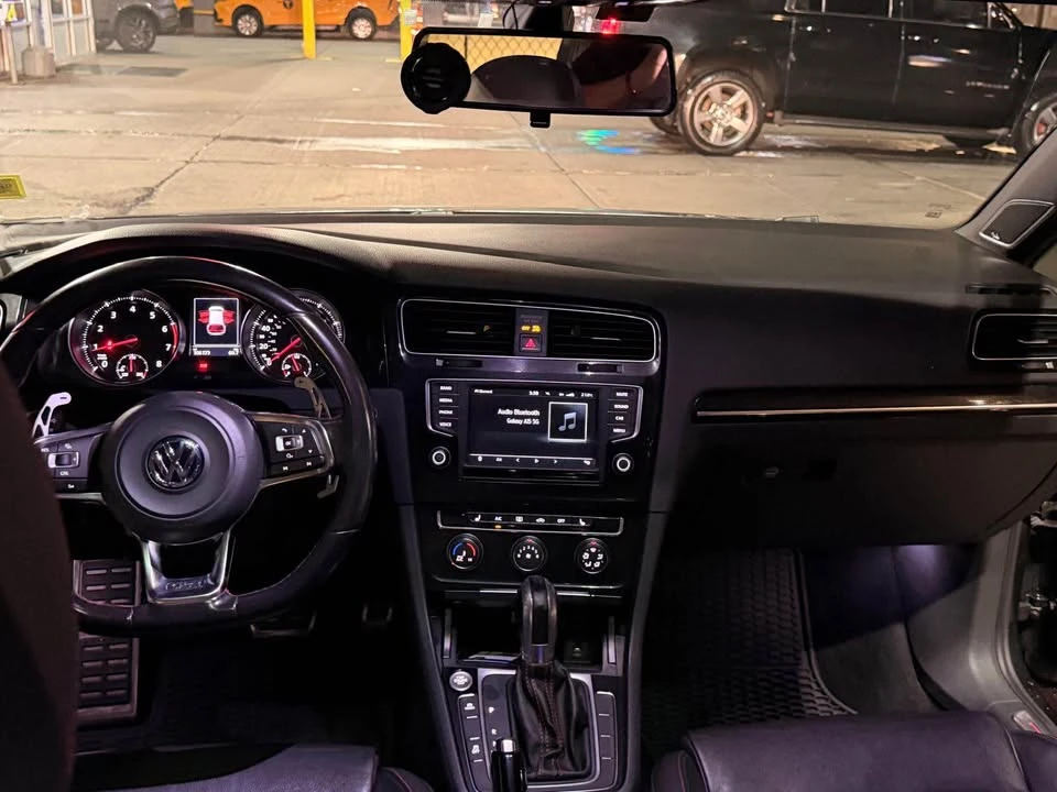 2016 Volkswagen GTI Mk7 - Image 10 of 11
