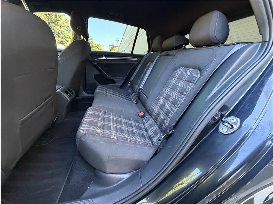 2016 Volkswagen GTI Mk7 - Image 15 of 20