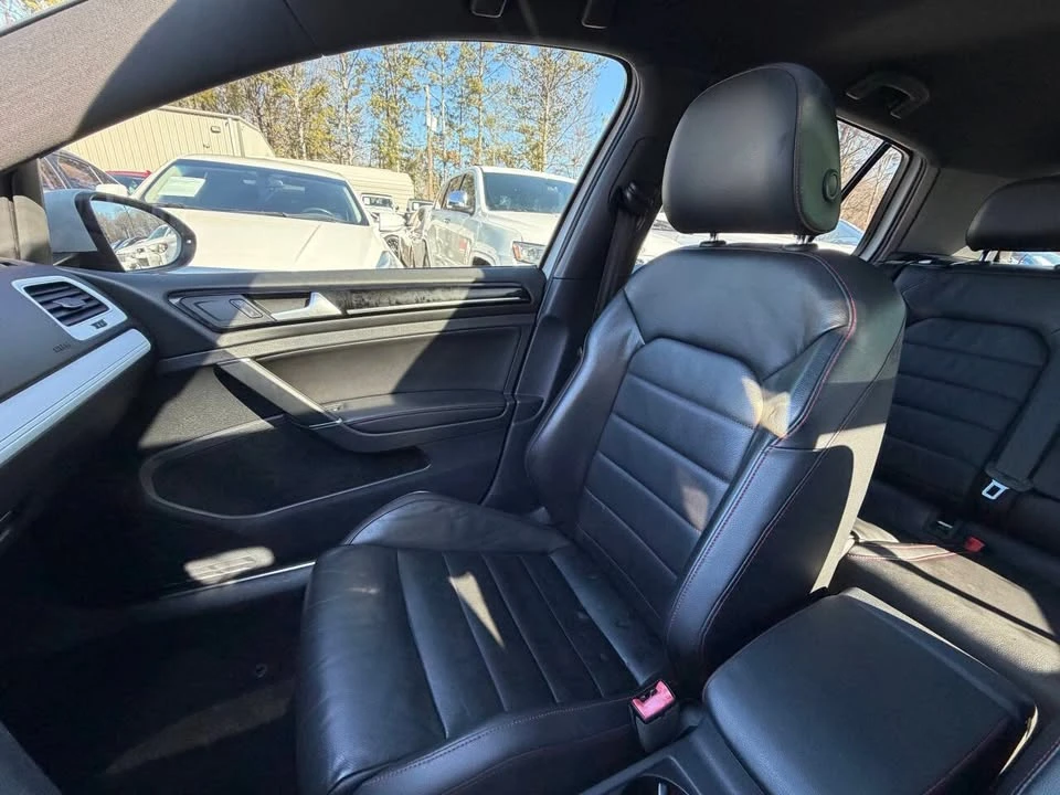 2016 Volkswagen GTI Mk7 - Image 17 of 20
