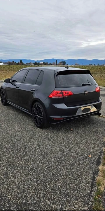 2016 Volkswagen GTI Mk7 - Image 4 of 10