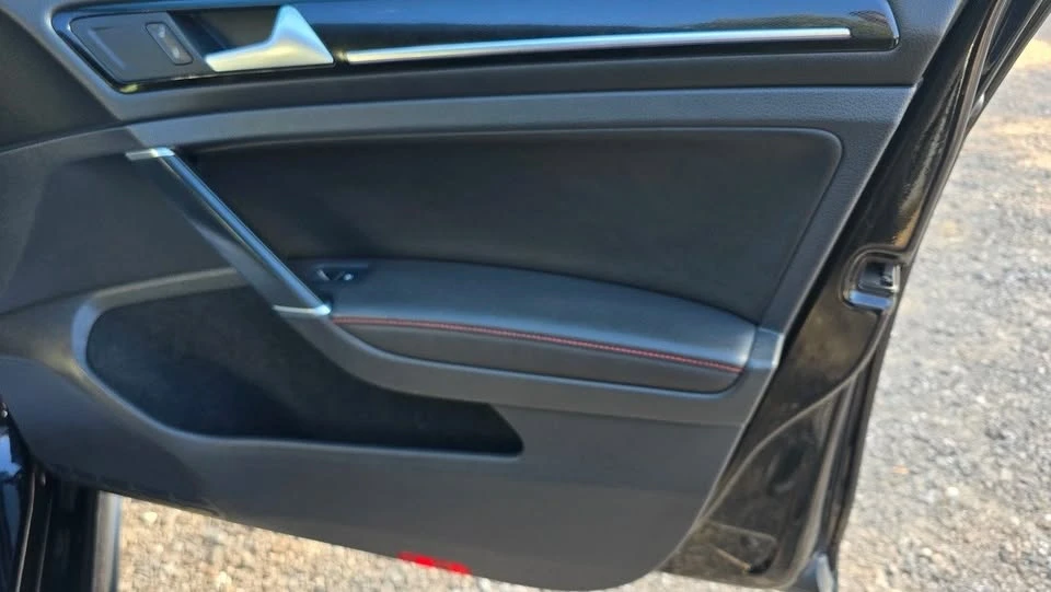 2016 Volkswagen GTI Mk7 - Image 17 of 20