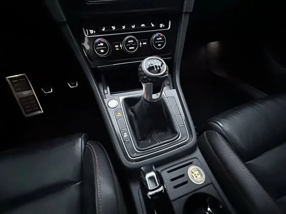 2016 Volkswagen GTI Mk7 - Image 20 of 20